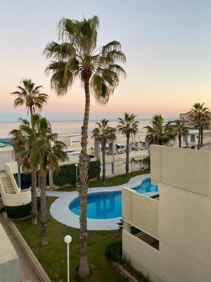 Torrevieja La Mata Primera Linea Playa エクステリア 写真